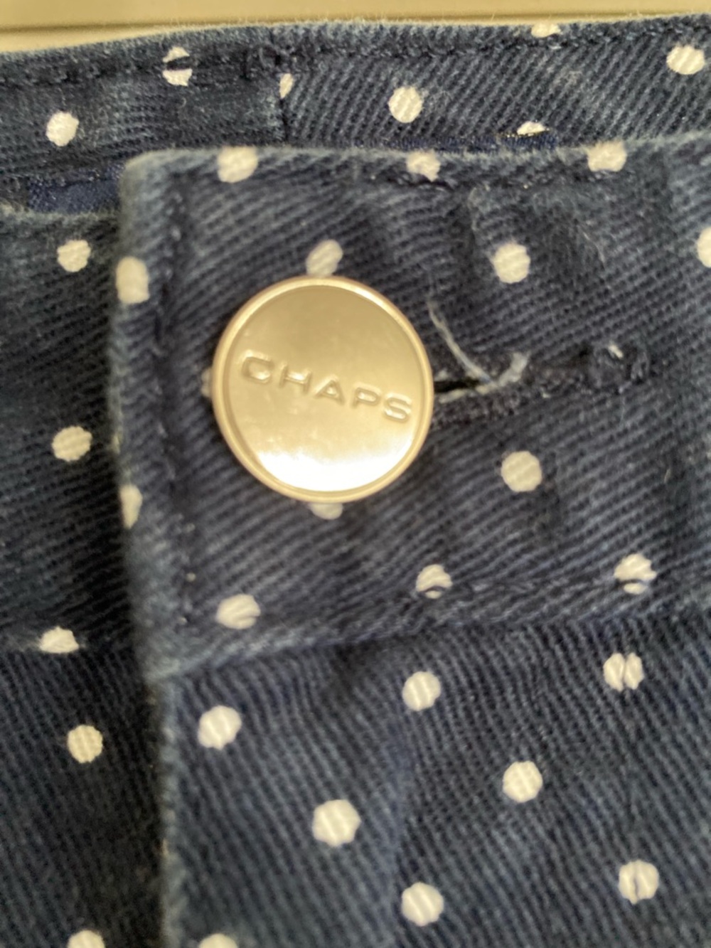 Chaps WOMENS Navy Polka Dot Capri jeans size 12 - Picture 4 of 12